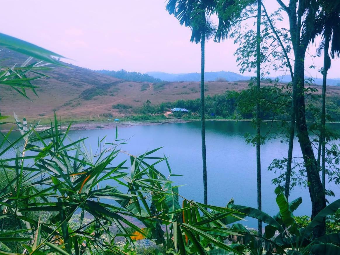 Misty Mornings Resort Ambalavayal ภายนอก รูปภาพ